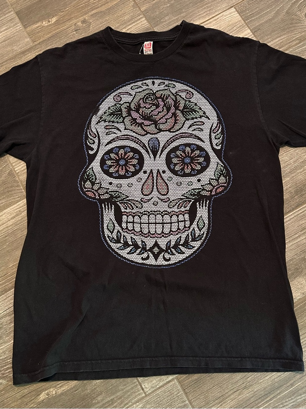 Vintage Euro Comfort Sugar Skull Graphic Tee - Black. Dot Art.